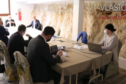 VIDEO: Kako popraviti stanje u turizmu na Vlašiću?