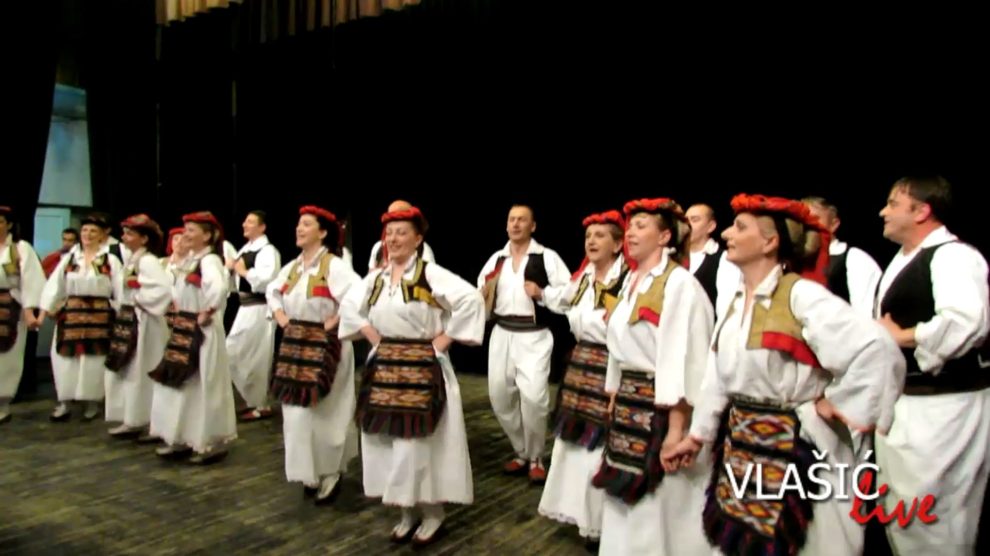 Gledajte i uživajte: Folklorne igre sa Vlašića